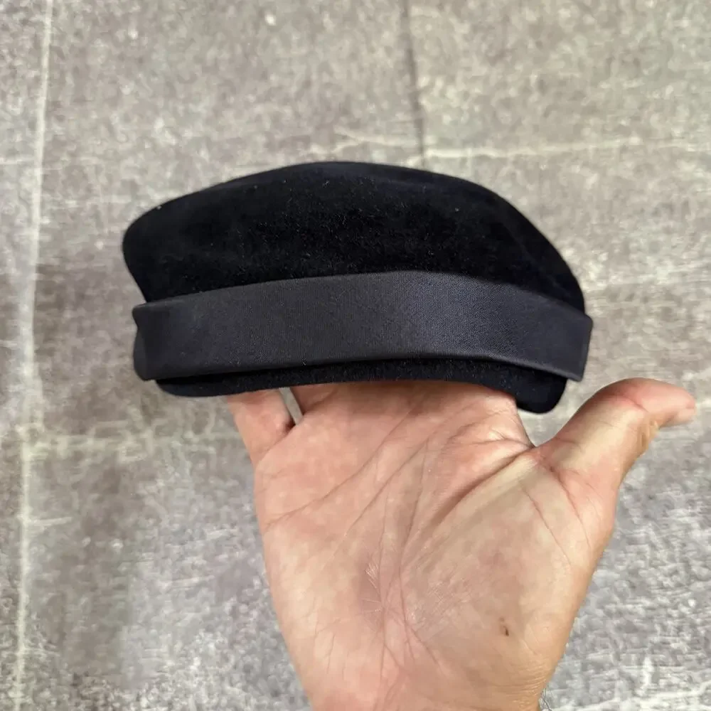 Women's Vintage 1940's Englert's Navy Blue Felt Tilt Pillbox Cocktail Hat Cap